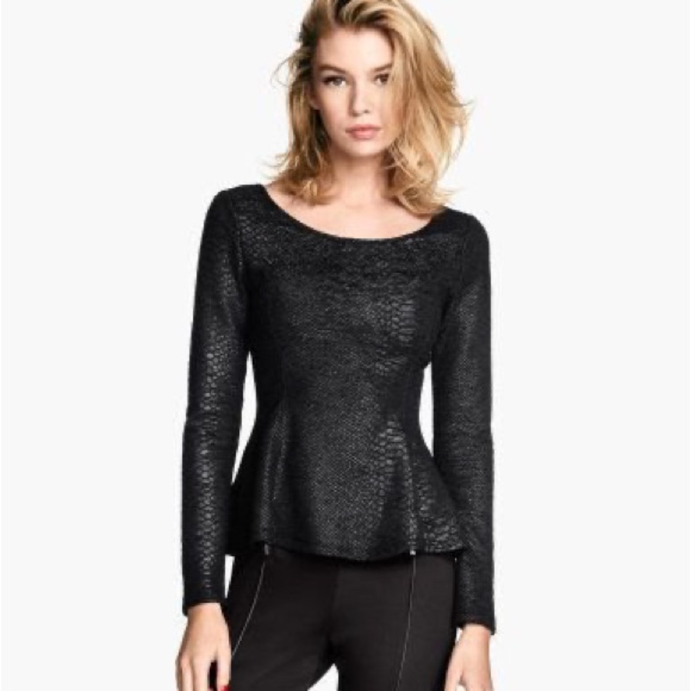 Divided Black Snakeskin Textured‎ Longsleeve Peplum Blouse Size Medium